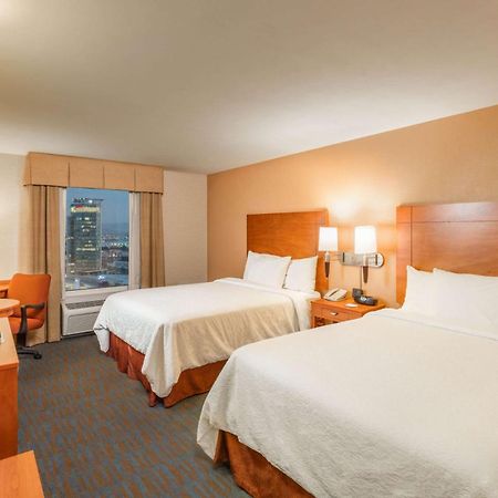 Hotel Hampton By Hilton Queretaro Tecnologico Extérieur photo