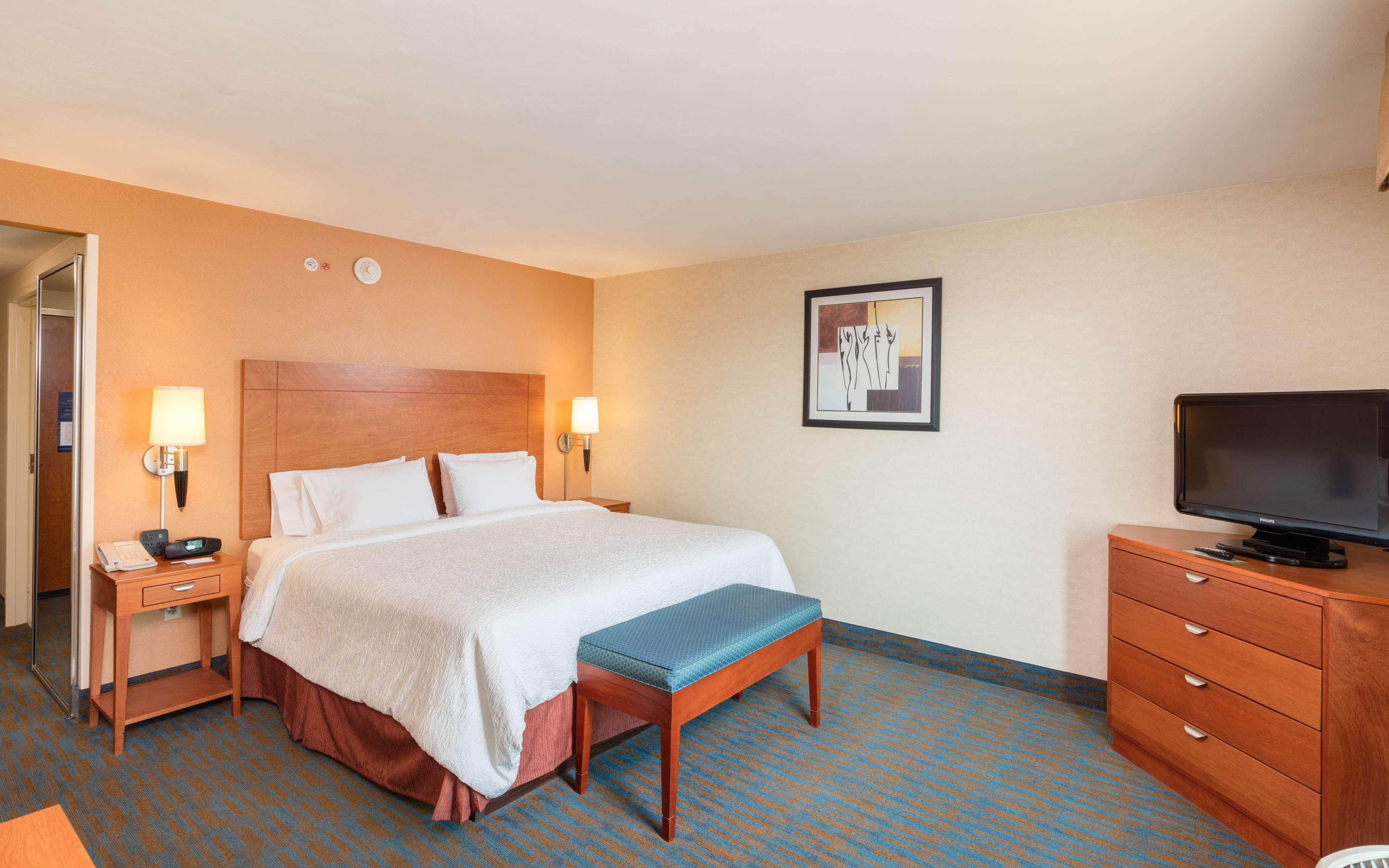 Hotel Hampton By Hilton Queretaro Tecnologico Extérieur photo