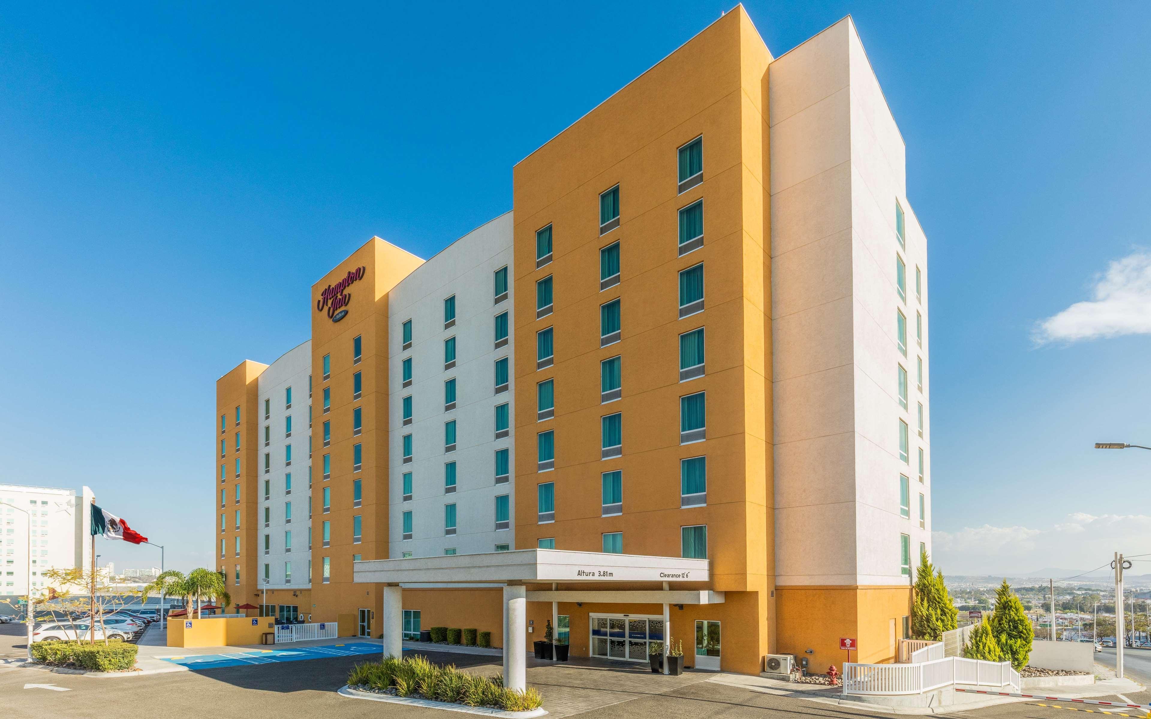 Hotel Hampton By Hilton Queretaro Tecnologico Extérieur photo